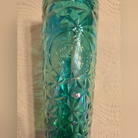 NWT Starbucks 2024 LATAM Limited Edition Holiday Prism Venti Tumbler - Picture 4 of 4